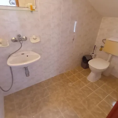 Gæstehus Bа́kish Obzor