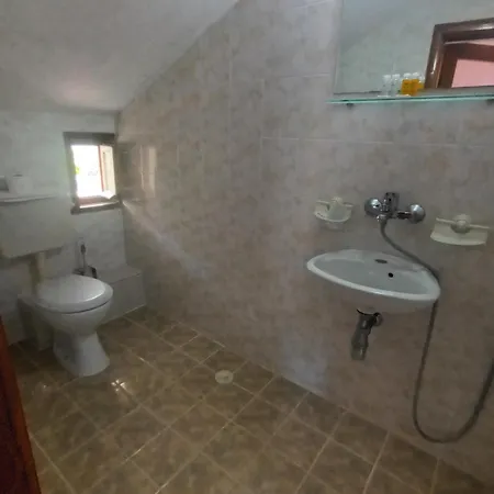 Guest house Bа́kish Obzor