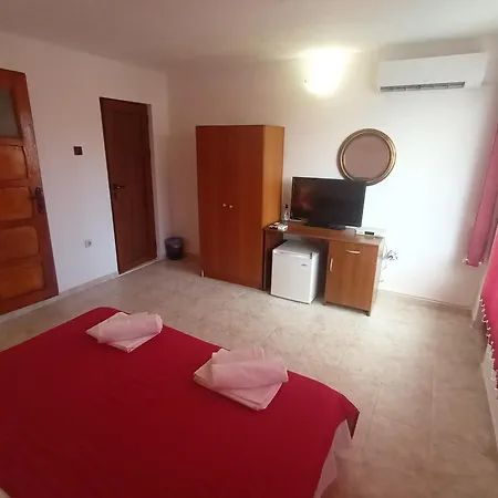 Guest house Bа́kish Obzor