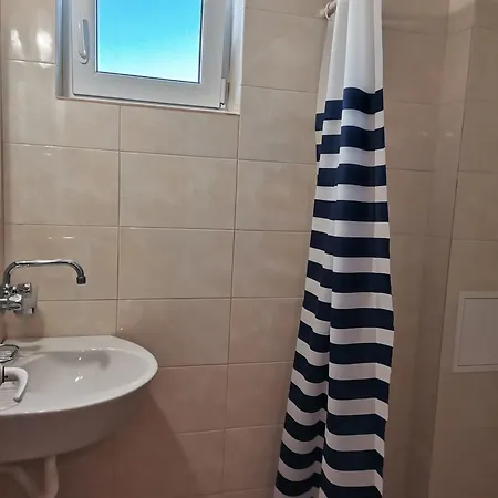 Bа́kish Guest house 3*