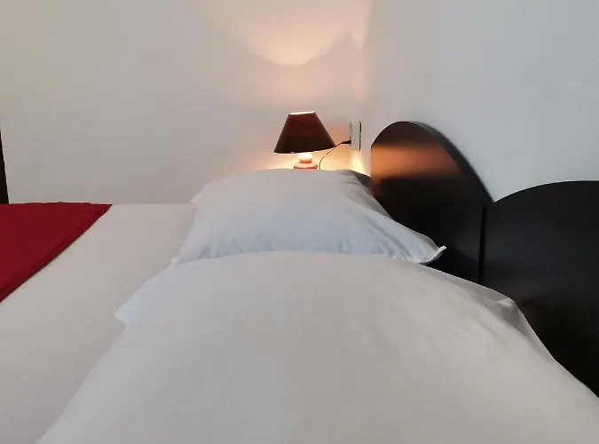 Bа́kish Guest house